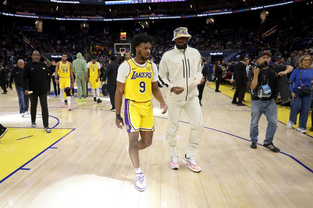 其在现代足 其在现代足