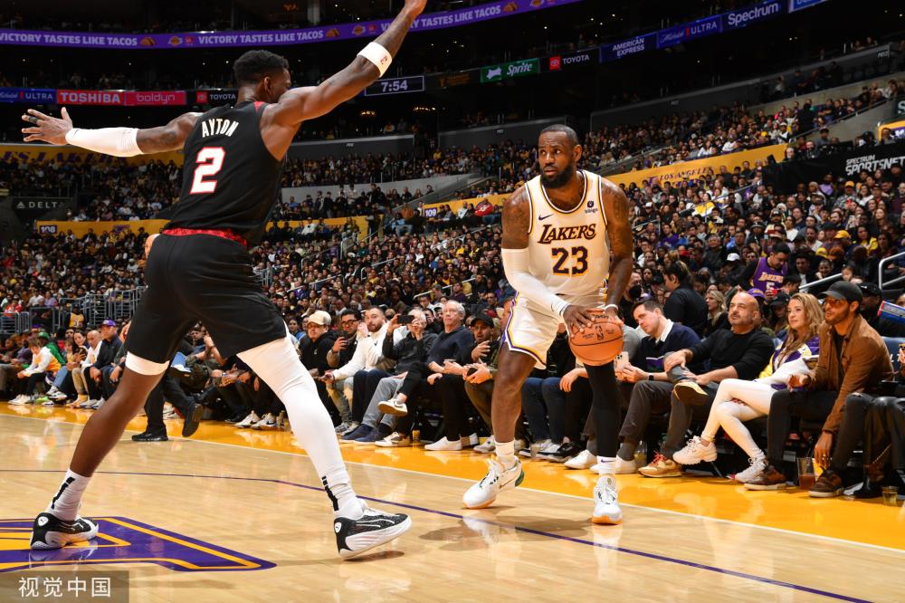 发声祝贺 发声祝贺